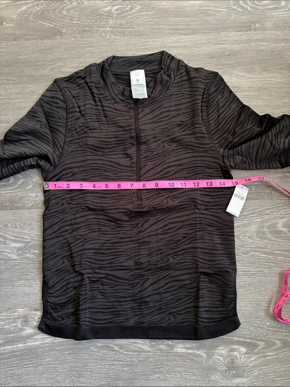 Old Navy Seamless Jacquard Mock-Neck Half-Zip Top, NWT, Multiple Sizes - Picture 8 of 16